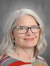 Deirdre Czoberek